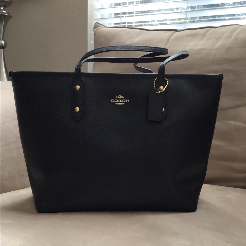 SOLD Coach City Zip Tote - Picture 1 of 4